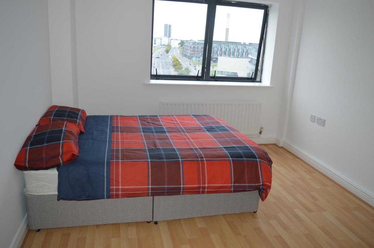 The Sentinel Tower Airport Apartments Ballymun Esterno foto