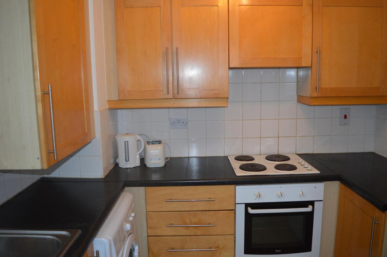 The Sentinel Tower Airport Apartments Ballymun Esterno foto
