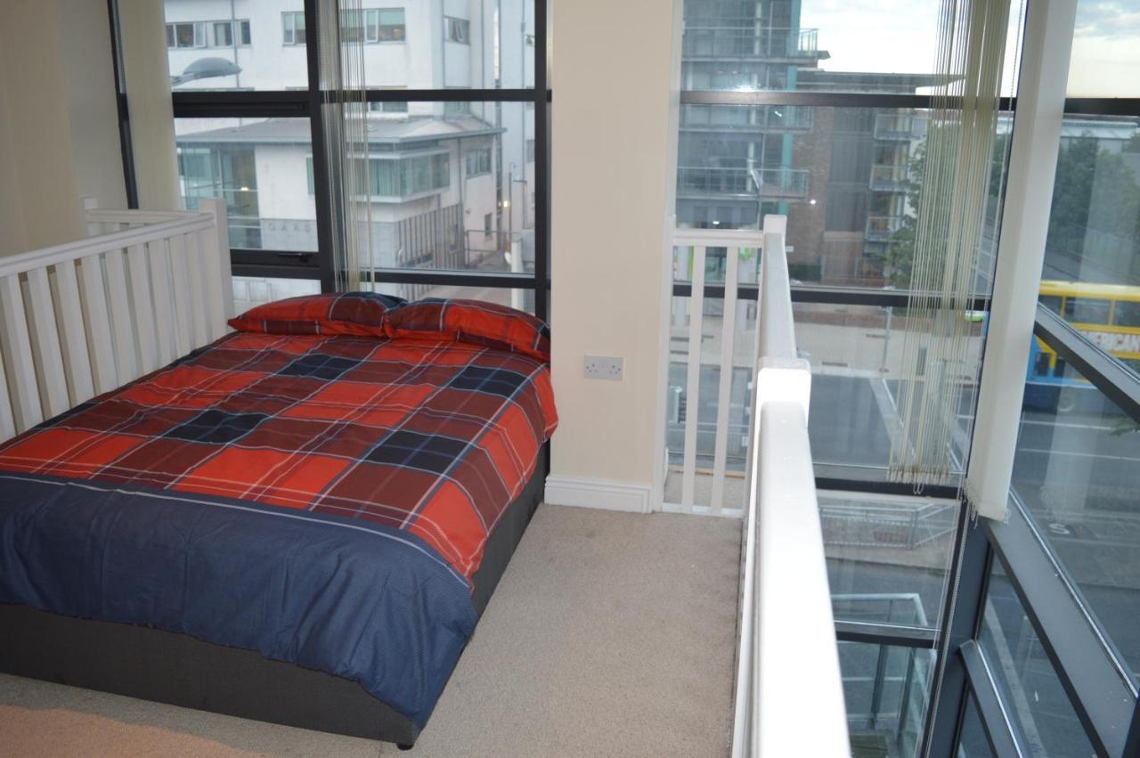 The Sentinel Tower Airport Apartments Ballymun Esterno foto