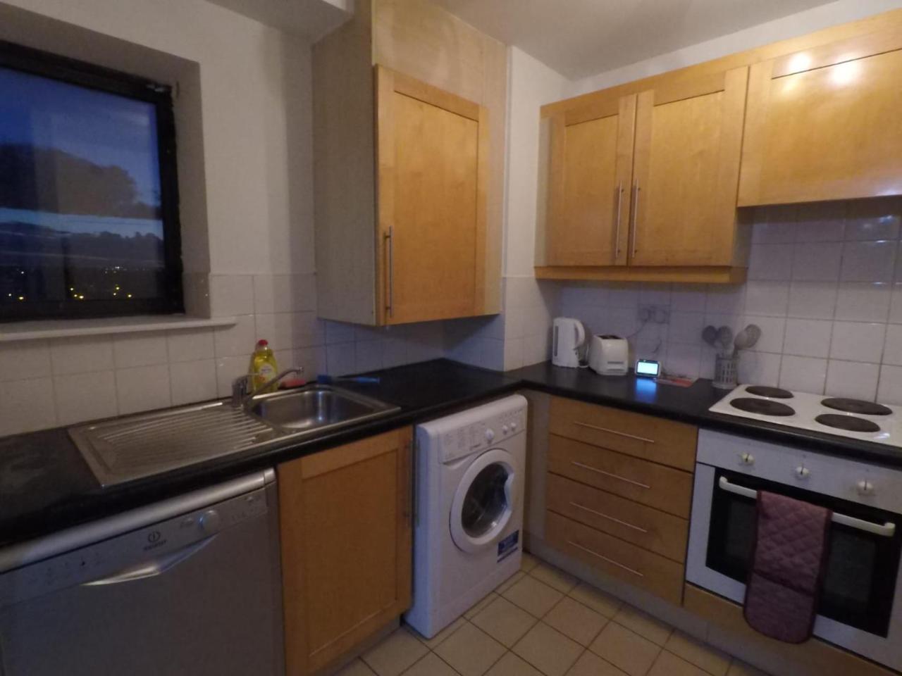 The Sentinel Tower Airport Apartments Ballymun Esterno foto